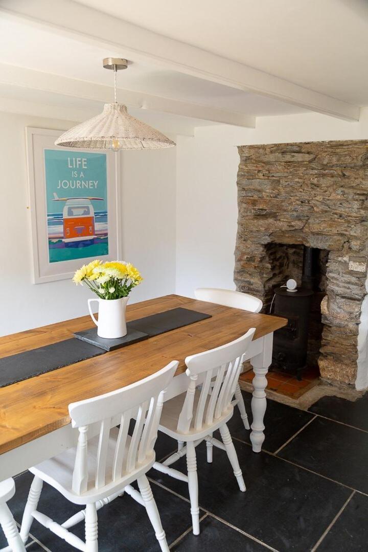 Charlestown Cottage, Woodburner, Gardens & Parking Bagian luar foto